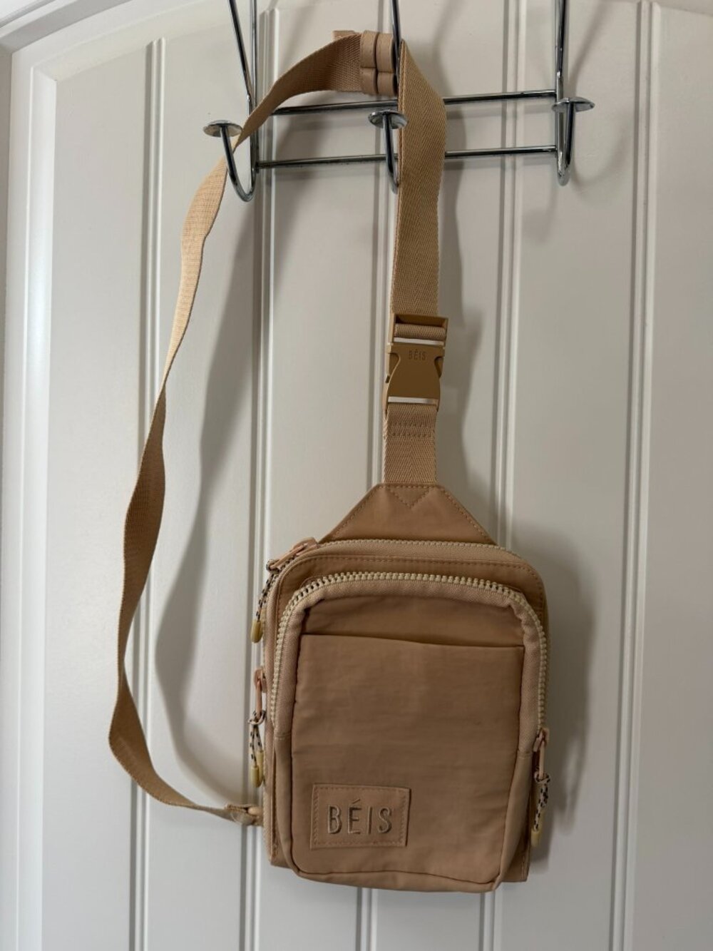 BÉIS The Sport Sling Beige Tan Crossbody Bag